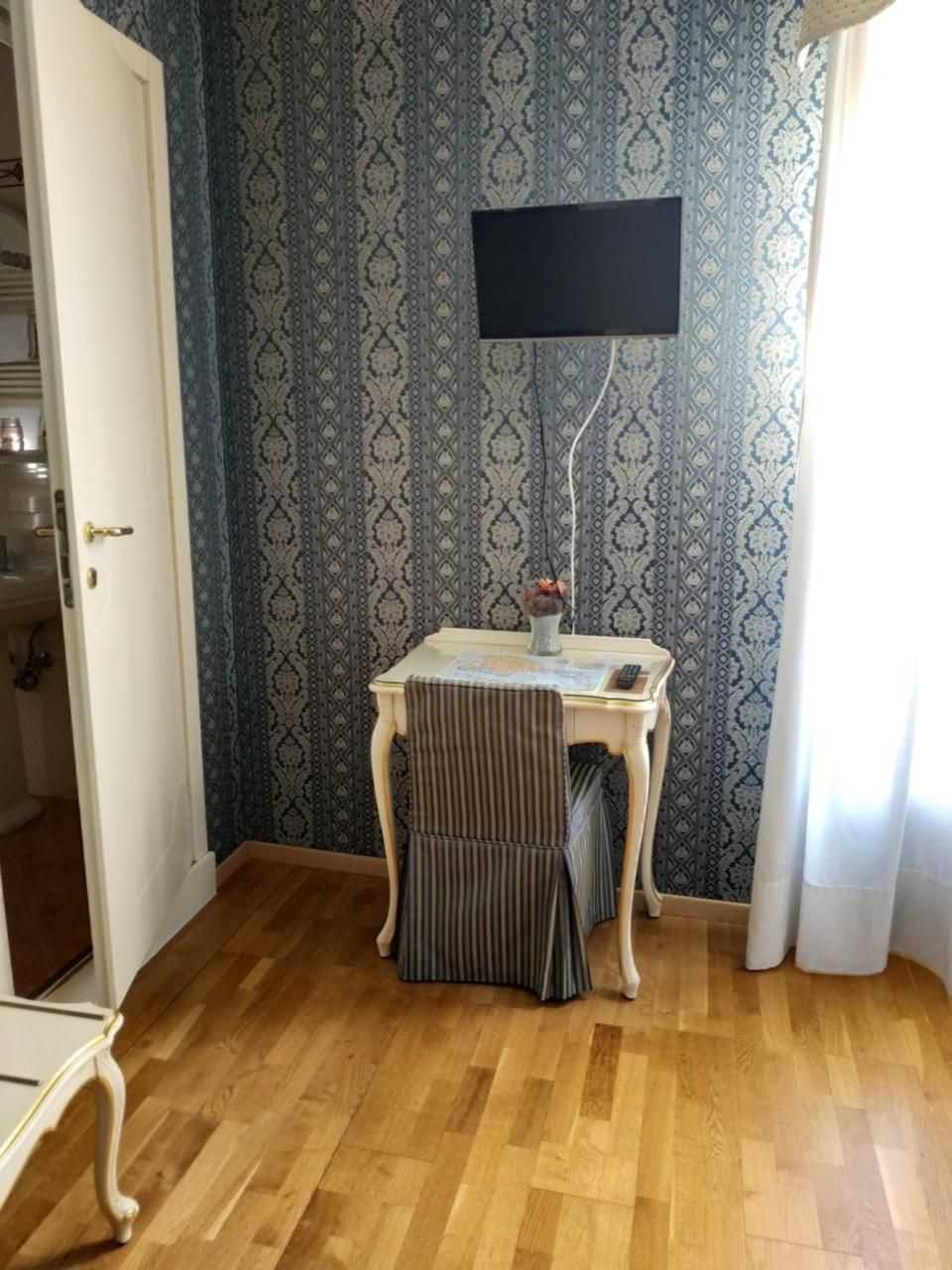 Отель Residenza Nobile - Locazione Turistica Венеция Экстерьер фото