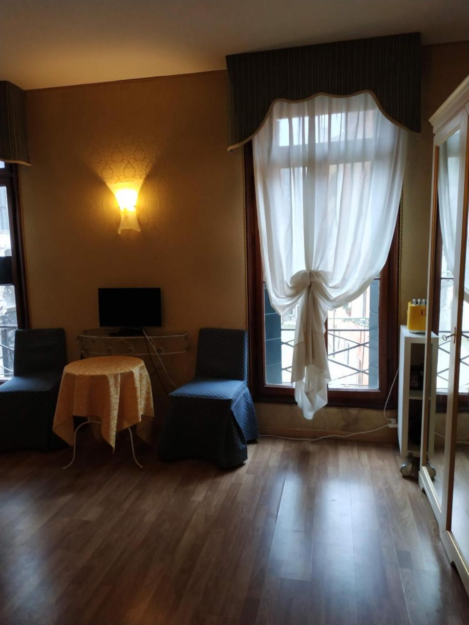 Отель Residenza Nobile - Locazione Turistica Венеция Экстерьер фото